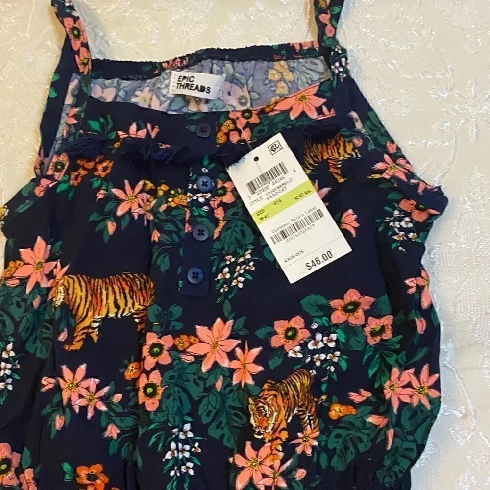 💥Epic threads girls super cute floral print jump suit size : 4 T
